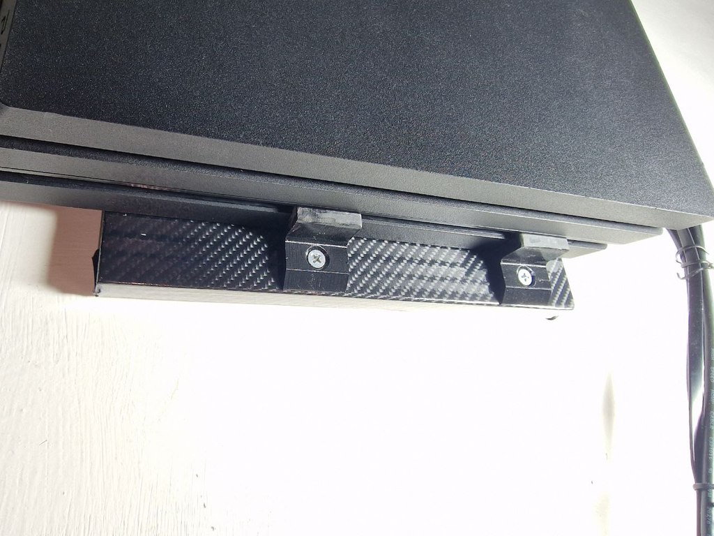 Ganci per supporto a parete per PS4 PRO