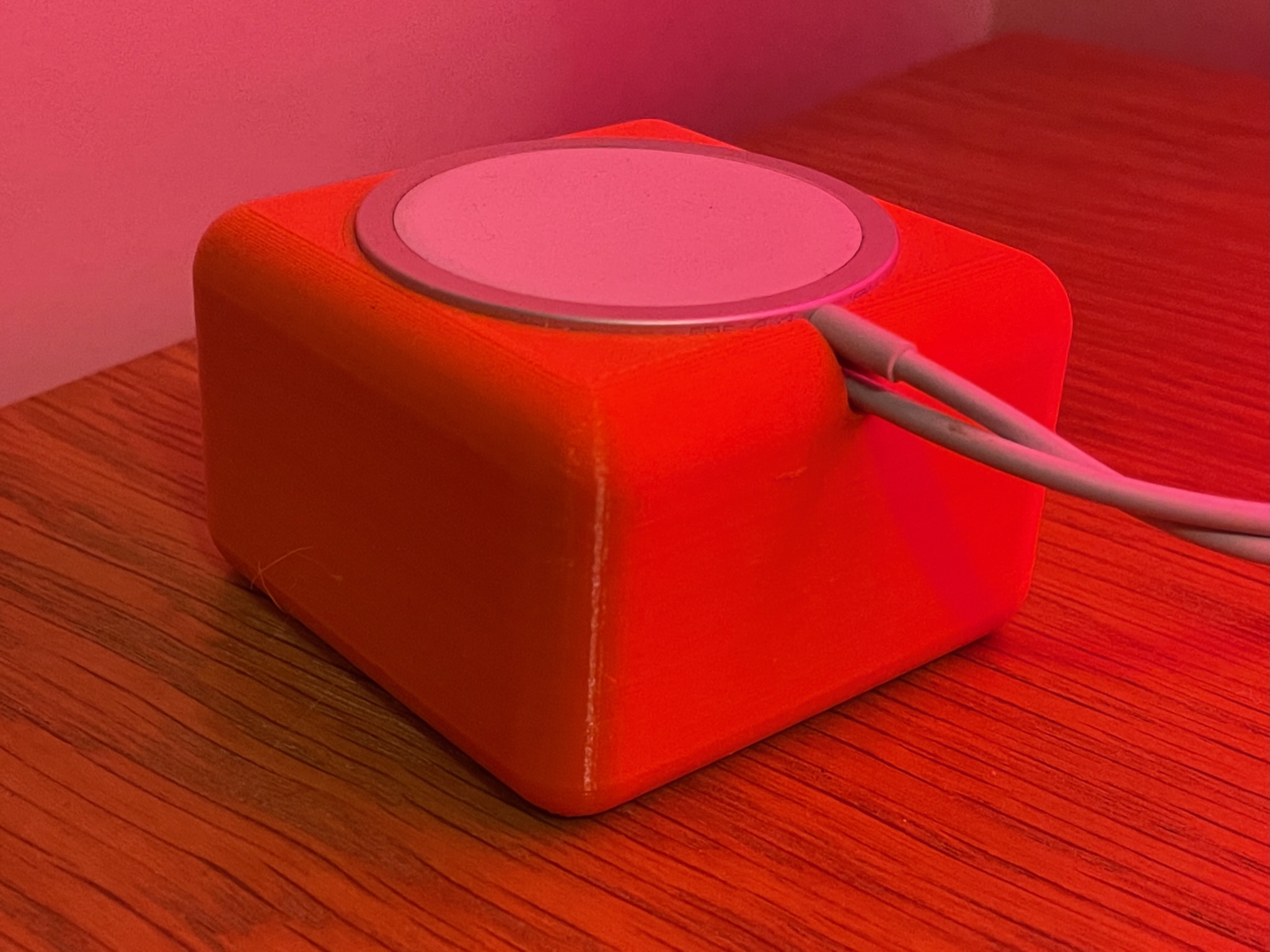 charging-station-for-apple-watch-and-iphone-magsafe-chargers-by