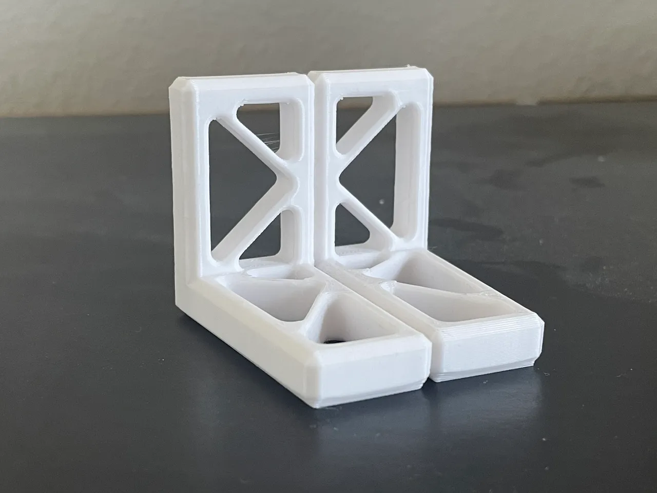 Simple Laptop Stands by Toastyyy | Download free STL model | Printables.com