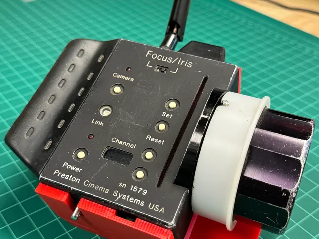 Remixed Preston Single Channel Iris Holder by DIT Eduardo Eguia