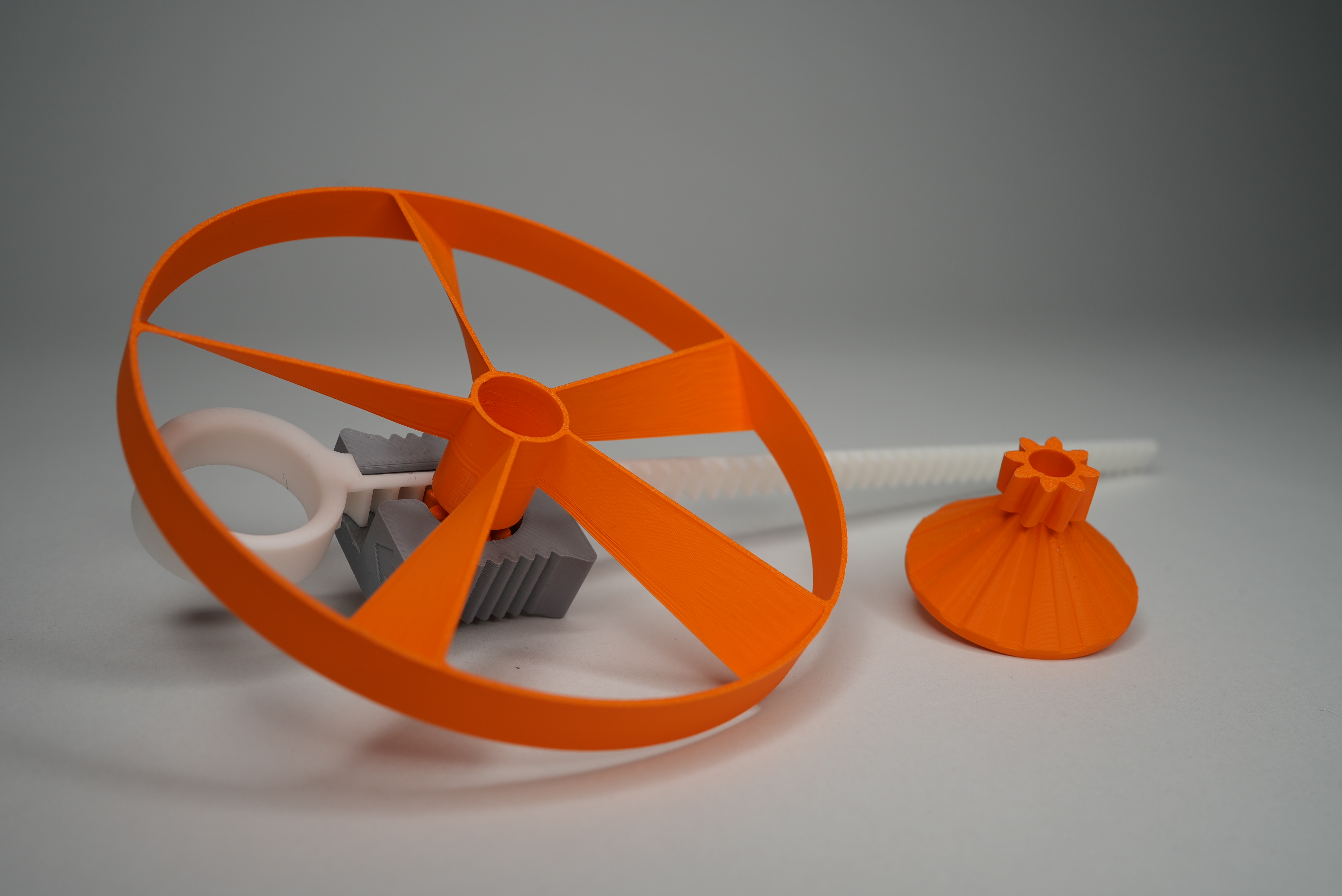 Flying Propeller (Pull Copter) & Spinning Top (No Supports, No Assembly Required)