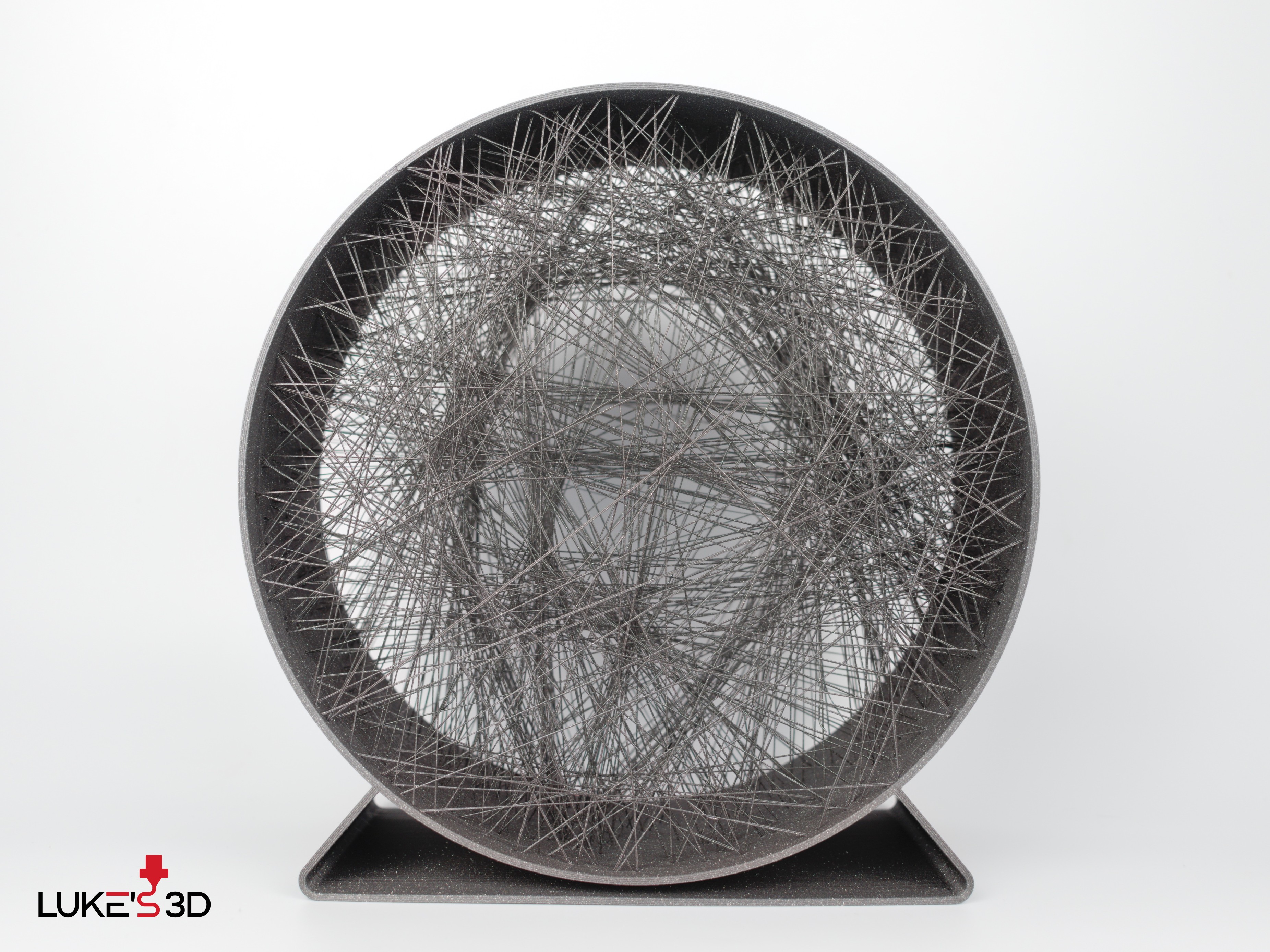 Miniatura 2 do modelo 3D Albert Einstein String Art
