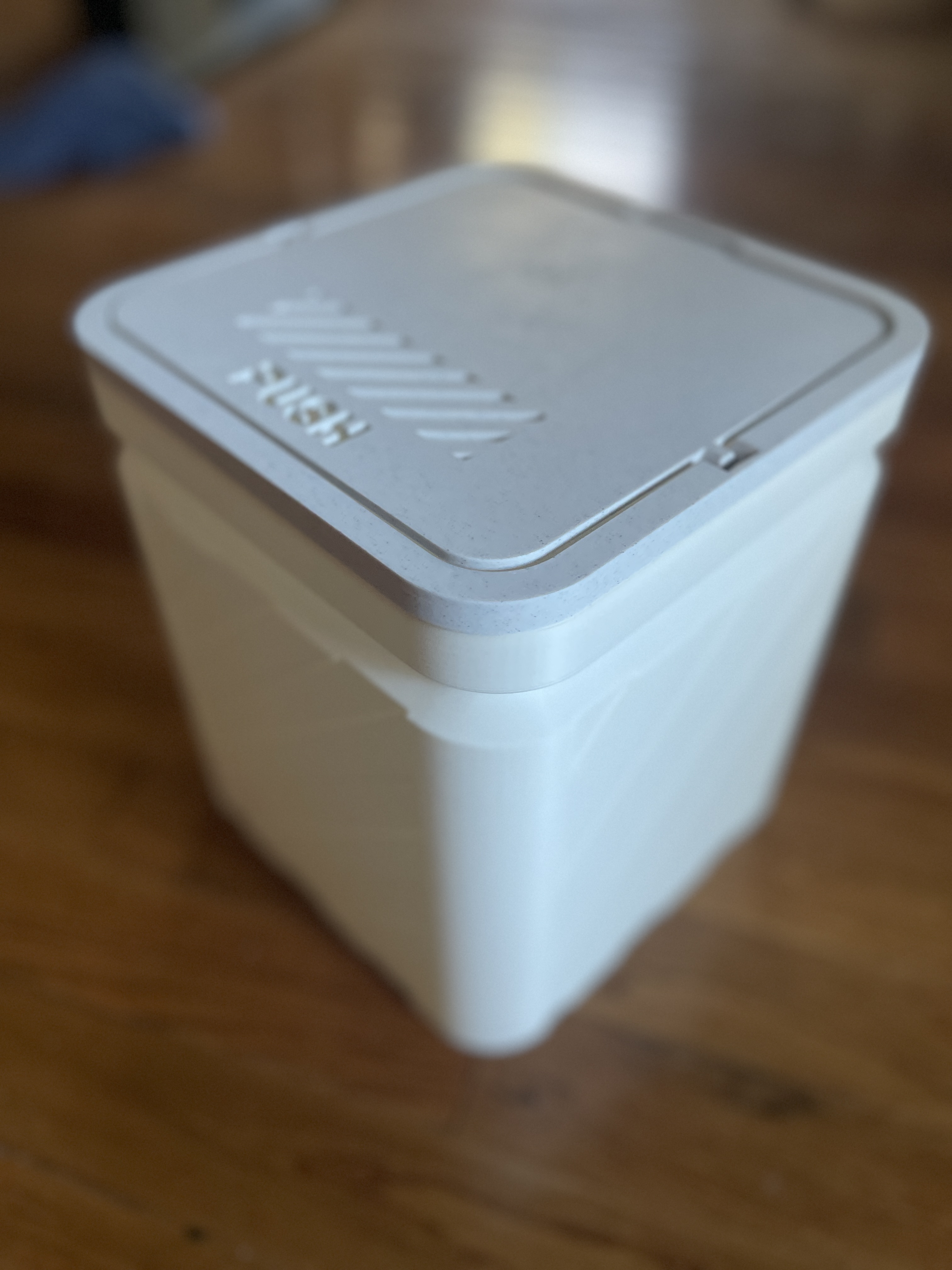 Plastic Bin at 200% (remix)