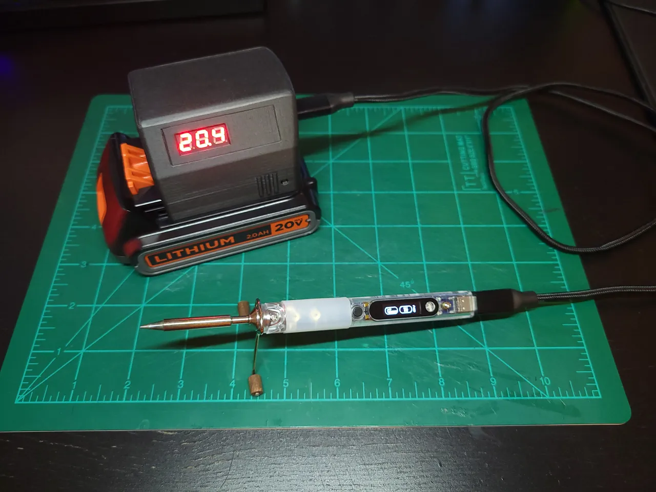 USB-C Black and Decker Tool Battey Adapter by TheOneTrueNick, Download  free STL model