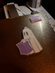Halloween ghost candy keychain