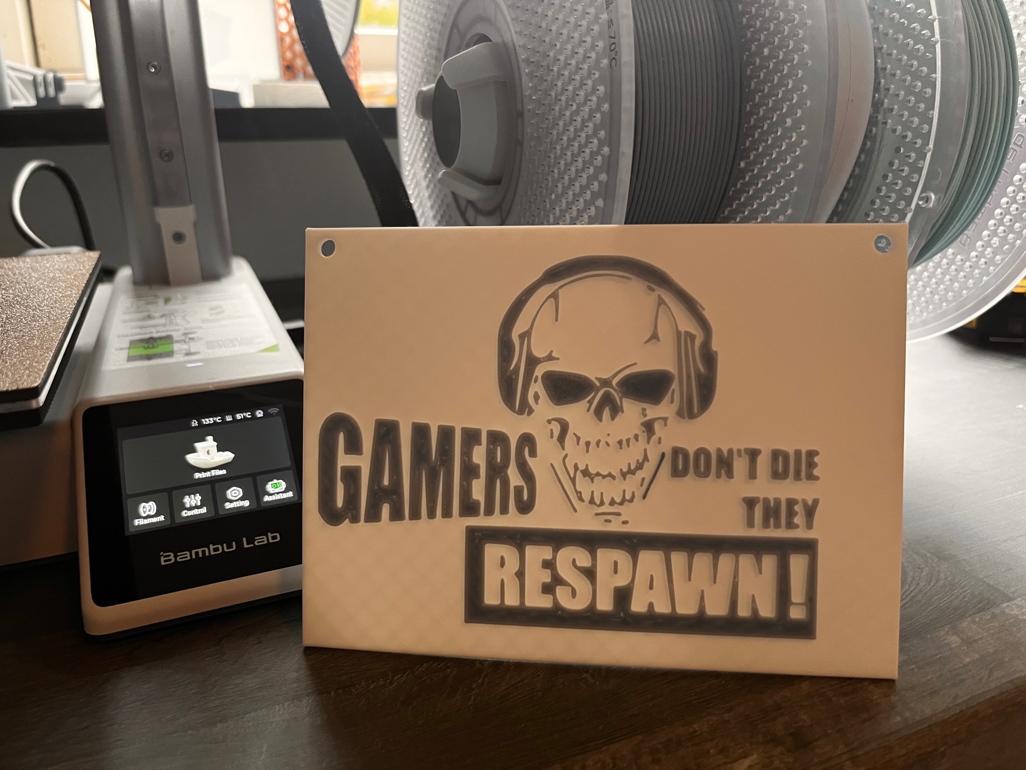 Gamers Dont die sign