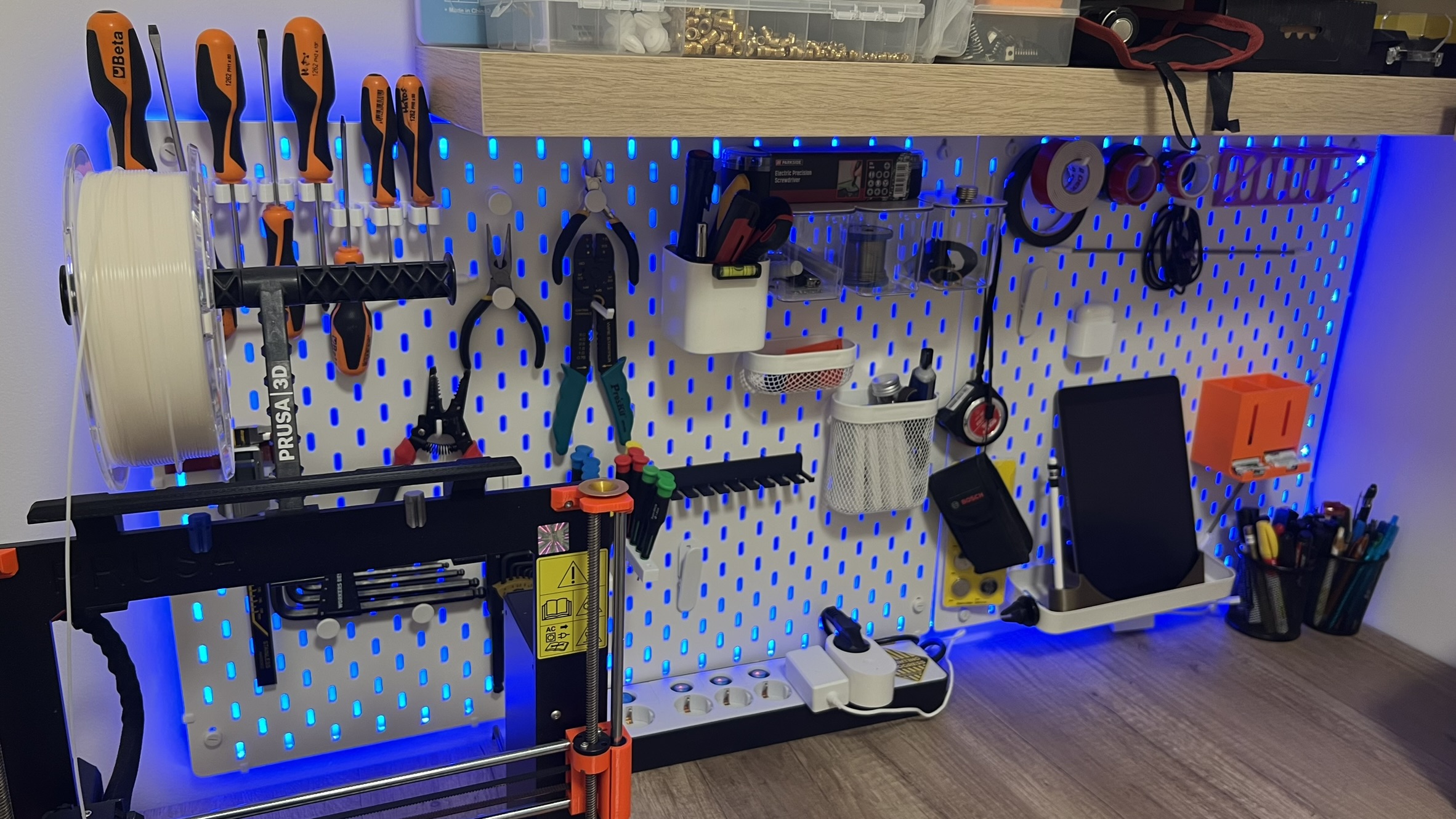 Led strip holder for IKEA Skadis
