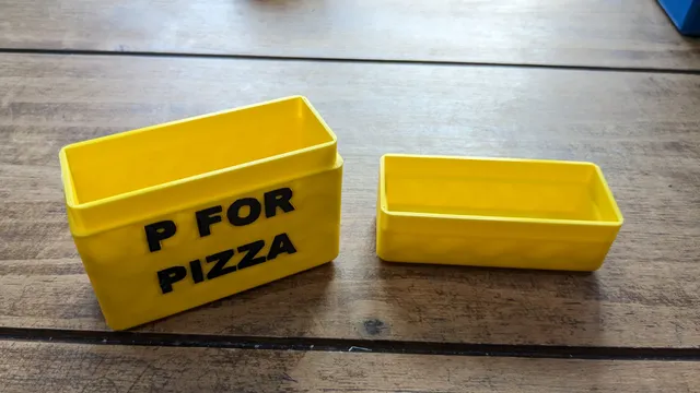 P for Pizza Board Game Box