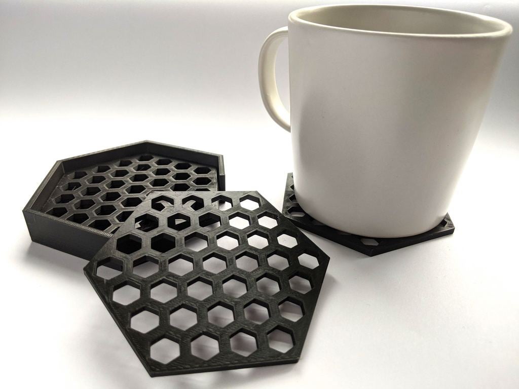 Honeycomb coaster with stand