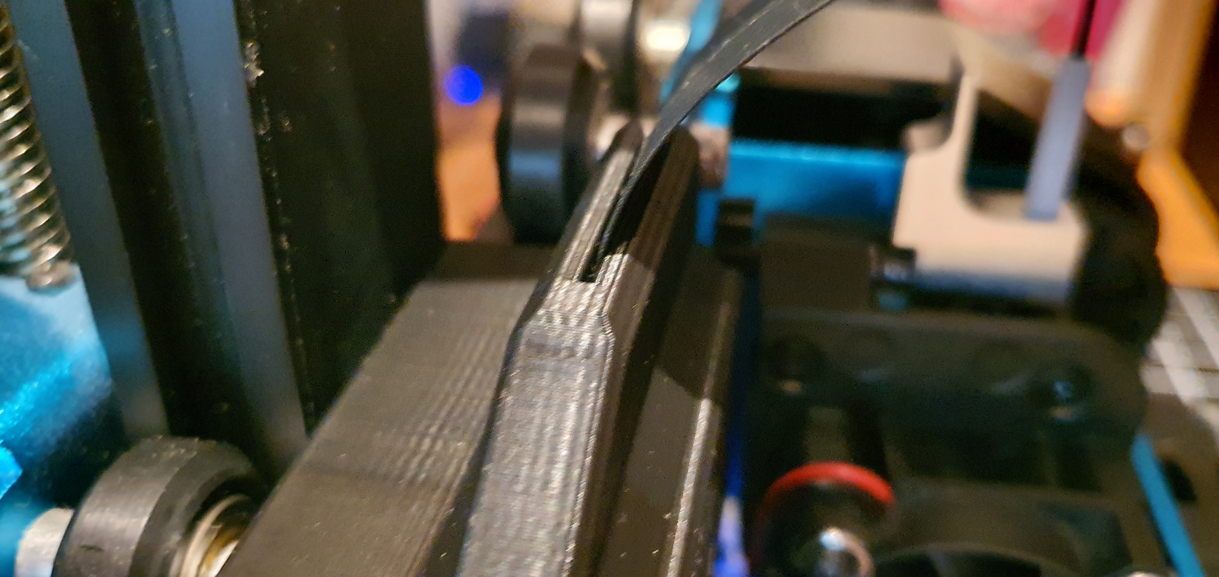 Cover ARTILLERY SIDEWINDER X1 xaxis with ribbon cable protection