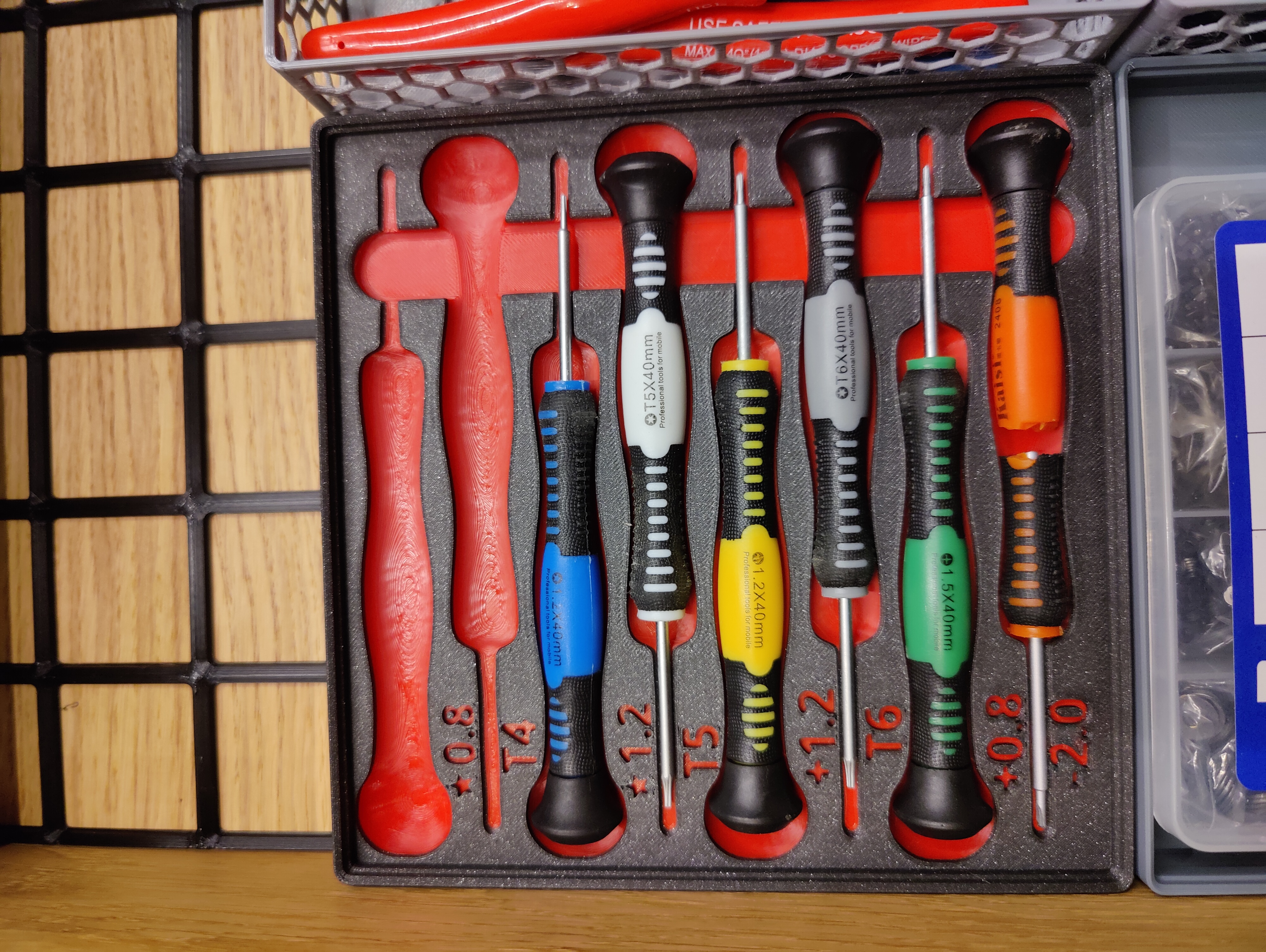 Miniatura 3 do modelo 3D Gridfinity - mini screwdriver bin