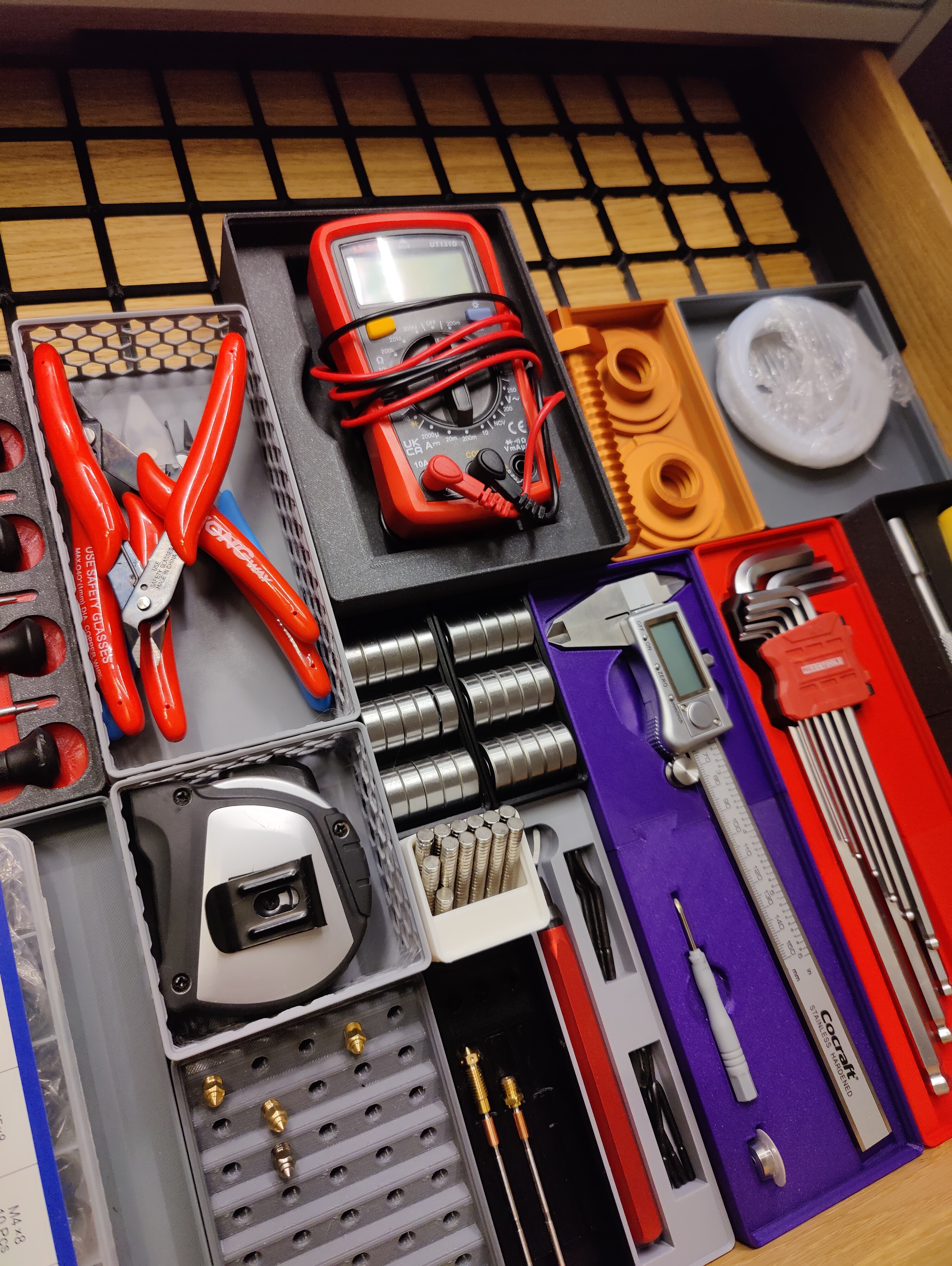 Miniatura 2 do modelo 3D Gridfinity - multimeter holder