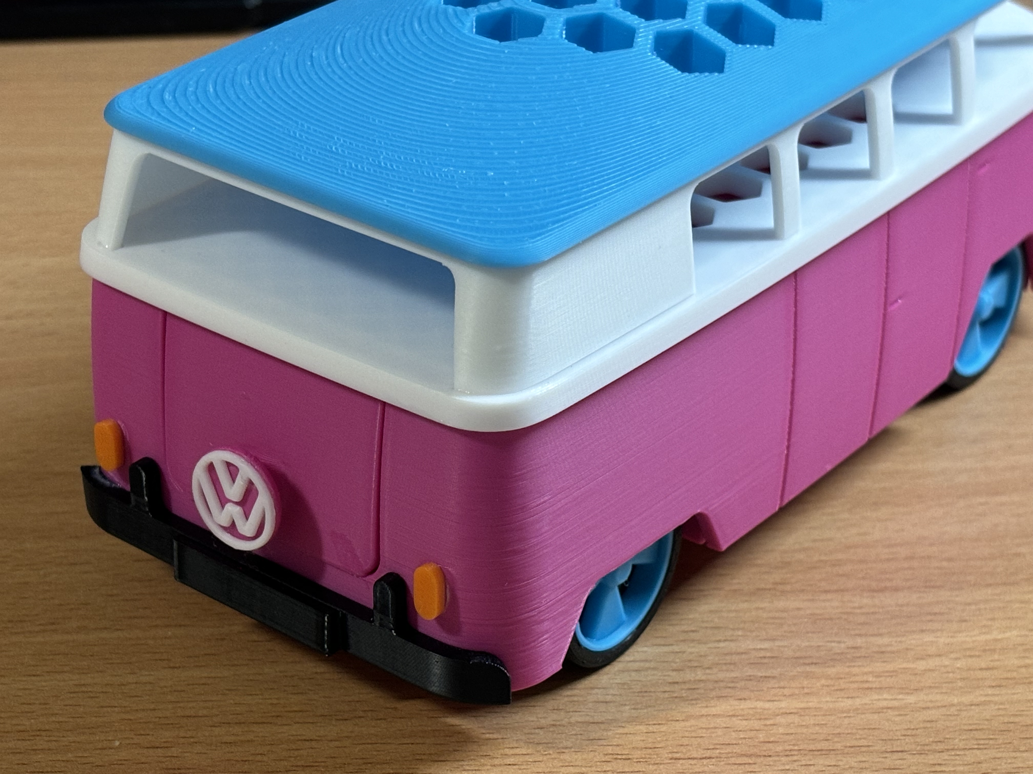 VW Camper penholder by Strolsie | Download free STL model | Printables.com