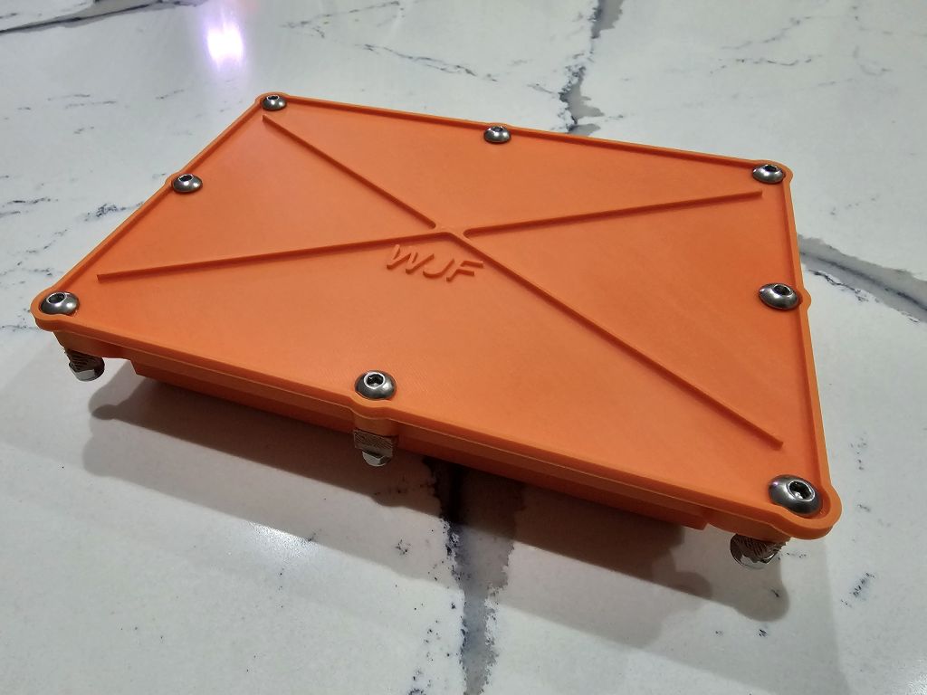 Family of Gasketed 4" x 6" Cases