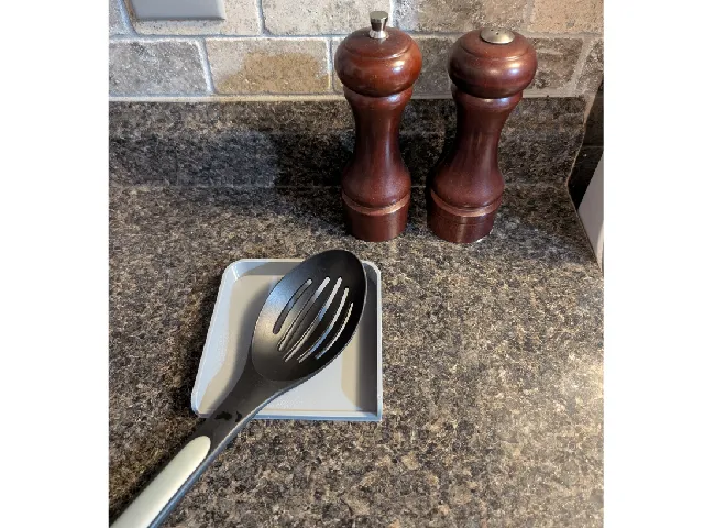 Cooking spoon and utensil holder - parametric