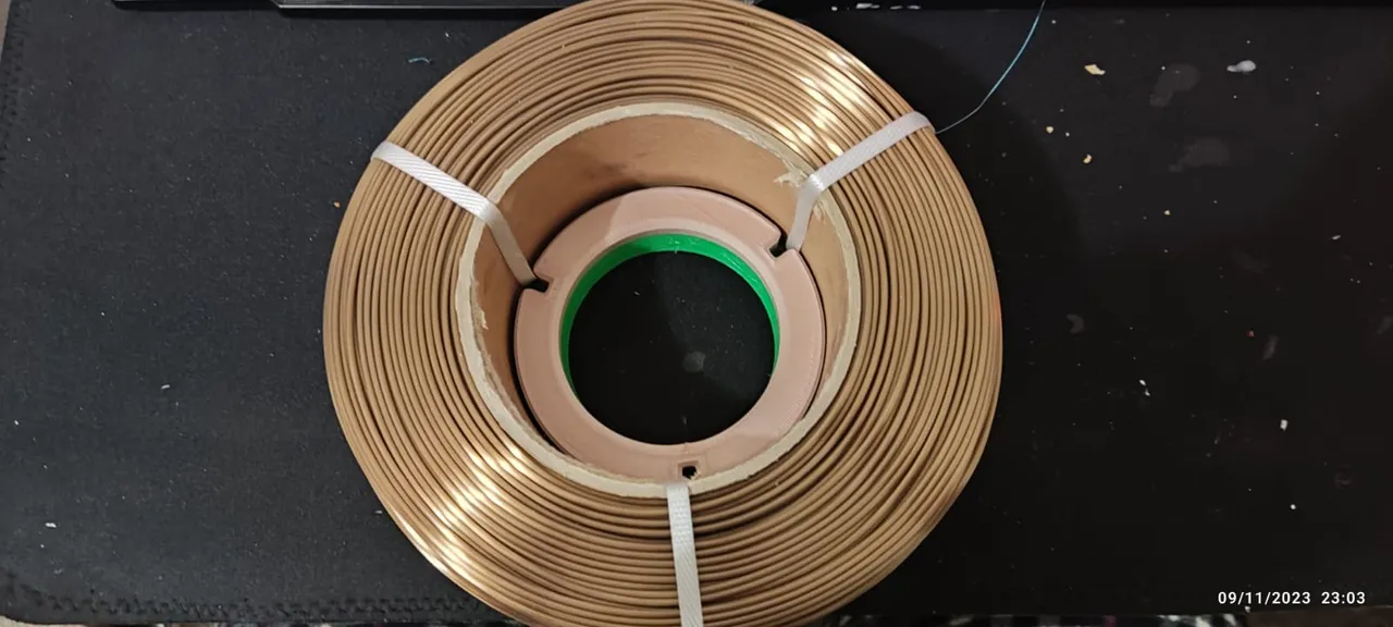 Universal Refill Filament Spool by Hüseyin Can Sülük | Download free ...