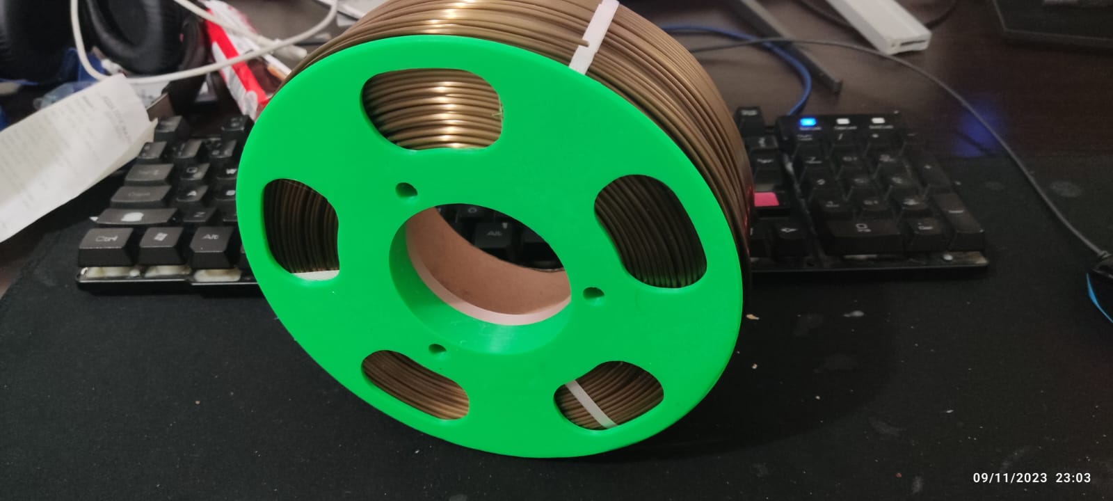 Universal Refill Filament Spool