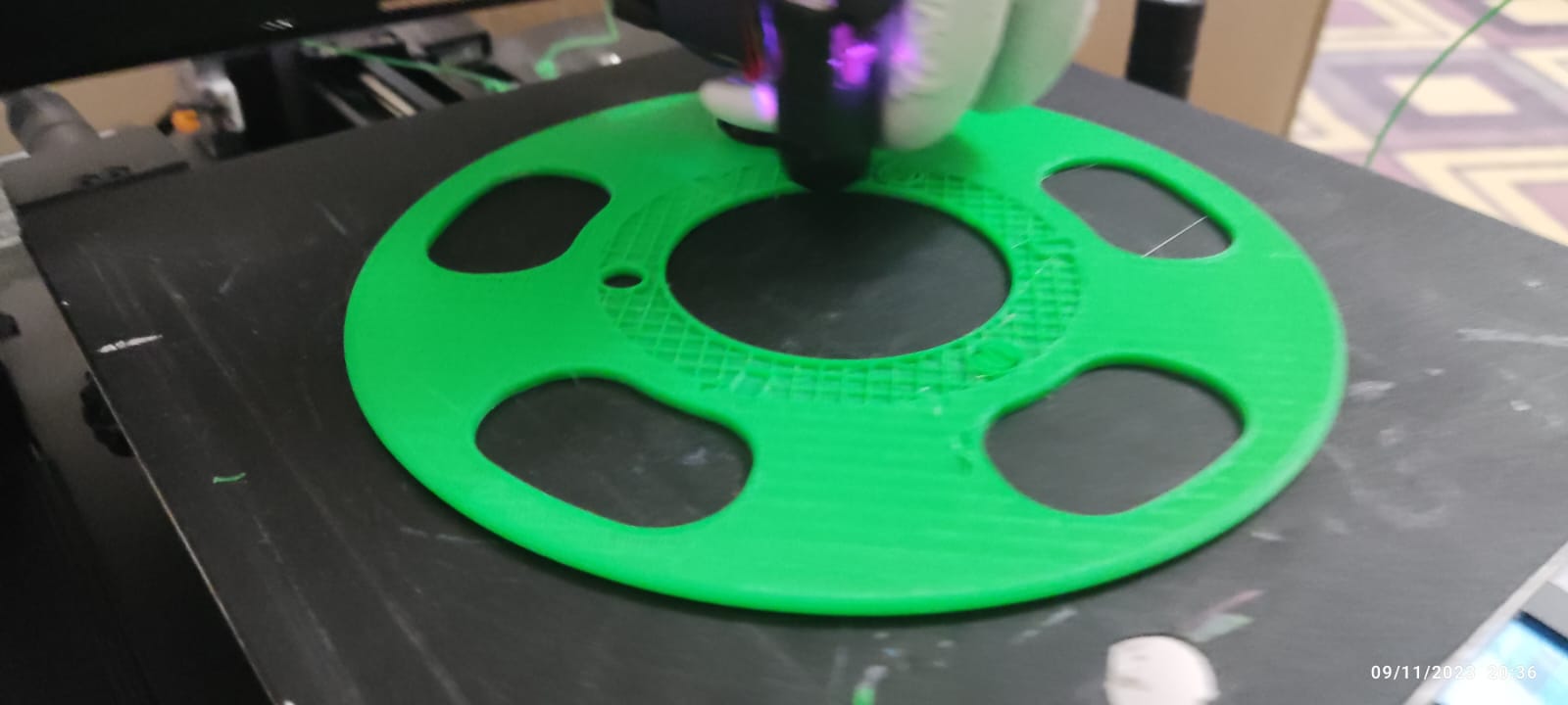 Miniatura 4 do modelo 3D Universal Refill Filament Spool