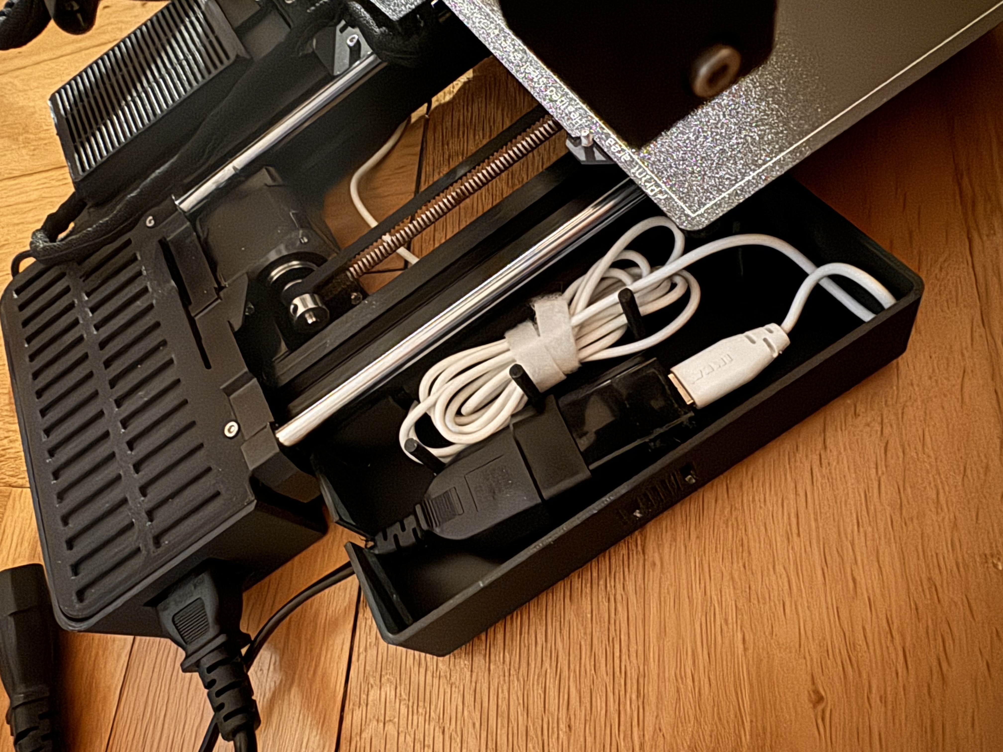 Prusa Mini Cable Management Box