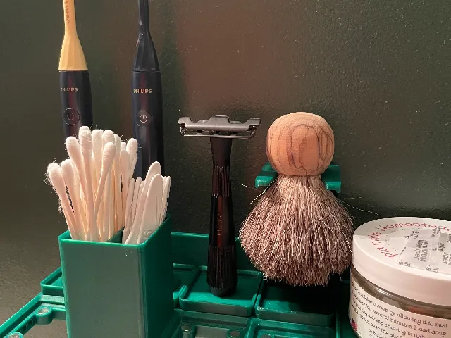 Gridfinity - Leaf Twig Razor Stand