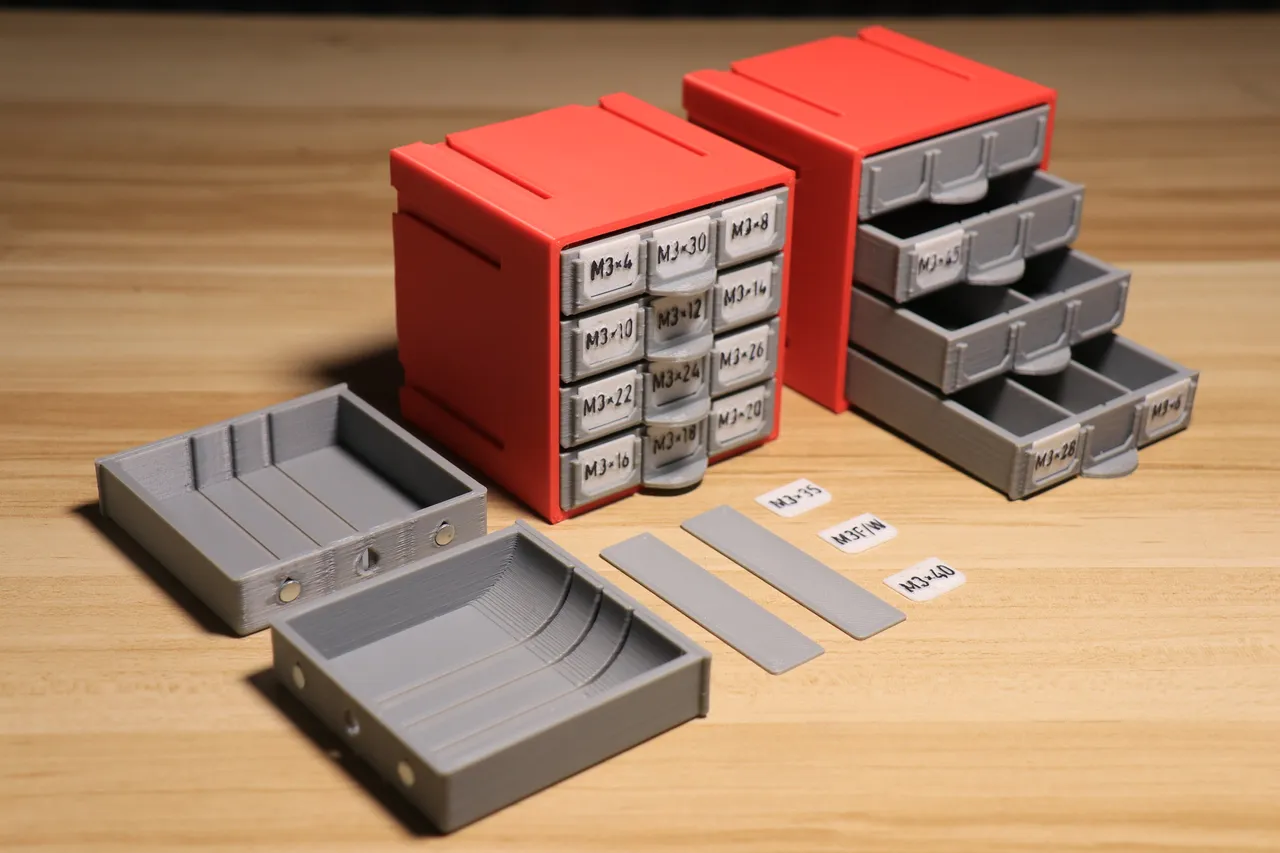 Magnetic Anti-tipping Storage Box 磁吸式防倾倒收纳盒 by