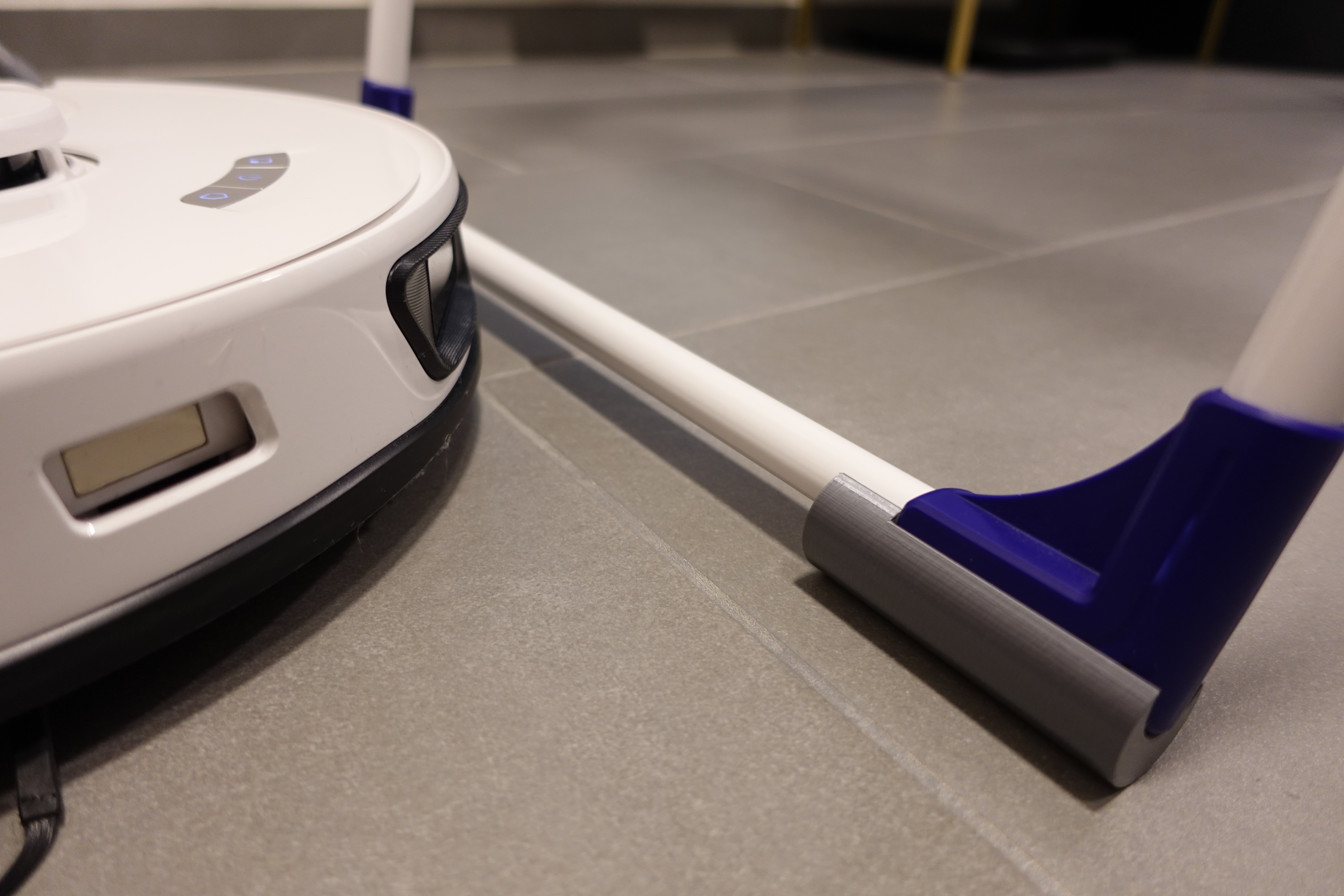 Robostop (Vacuum Cleaner Bot Stop for Leifheit Pegasus Laundry Rack)