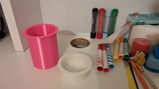 IKEA MICKE desk pen holder