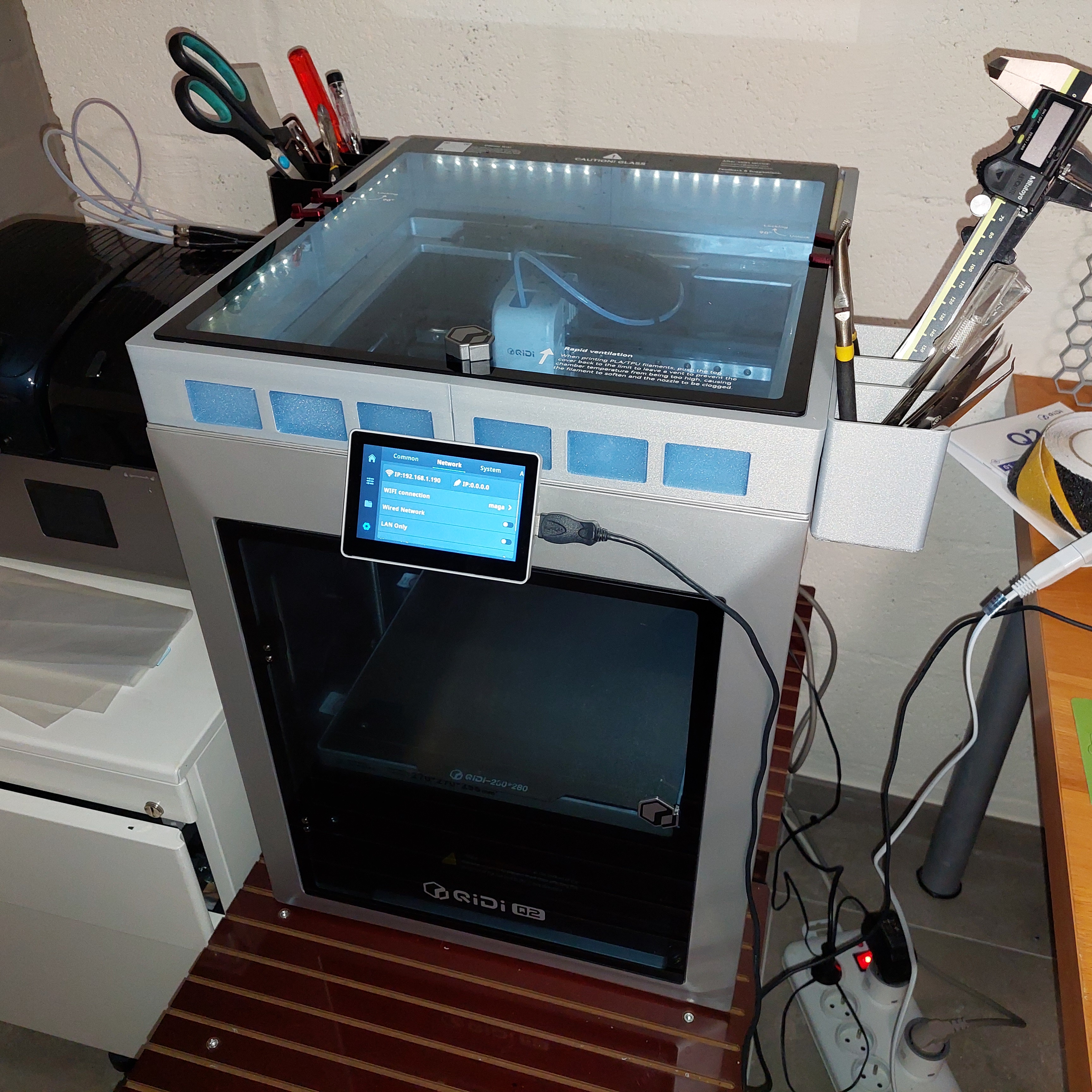 QIDI Q2 riser - LEDs and Tools — miniatura 6