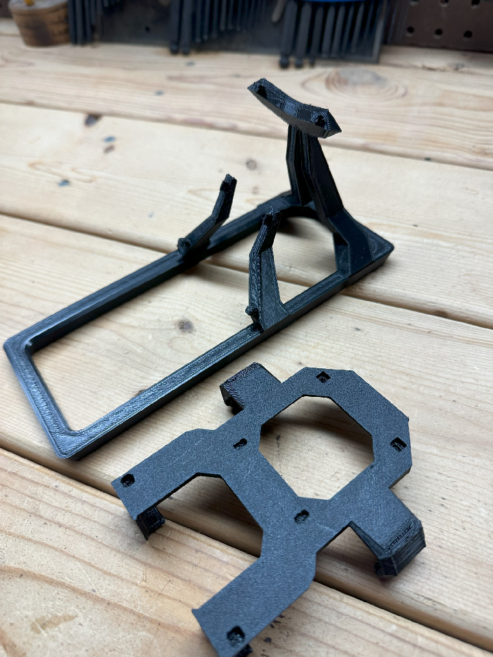 F150 Telefon Tutucu (Sadece Plastik Aparattır!!!)