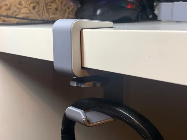 Headphones Hanger - Under Desk Mount with Screw Clamp