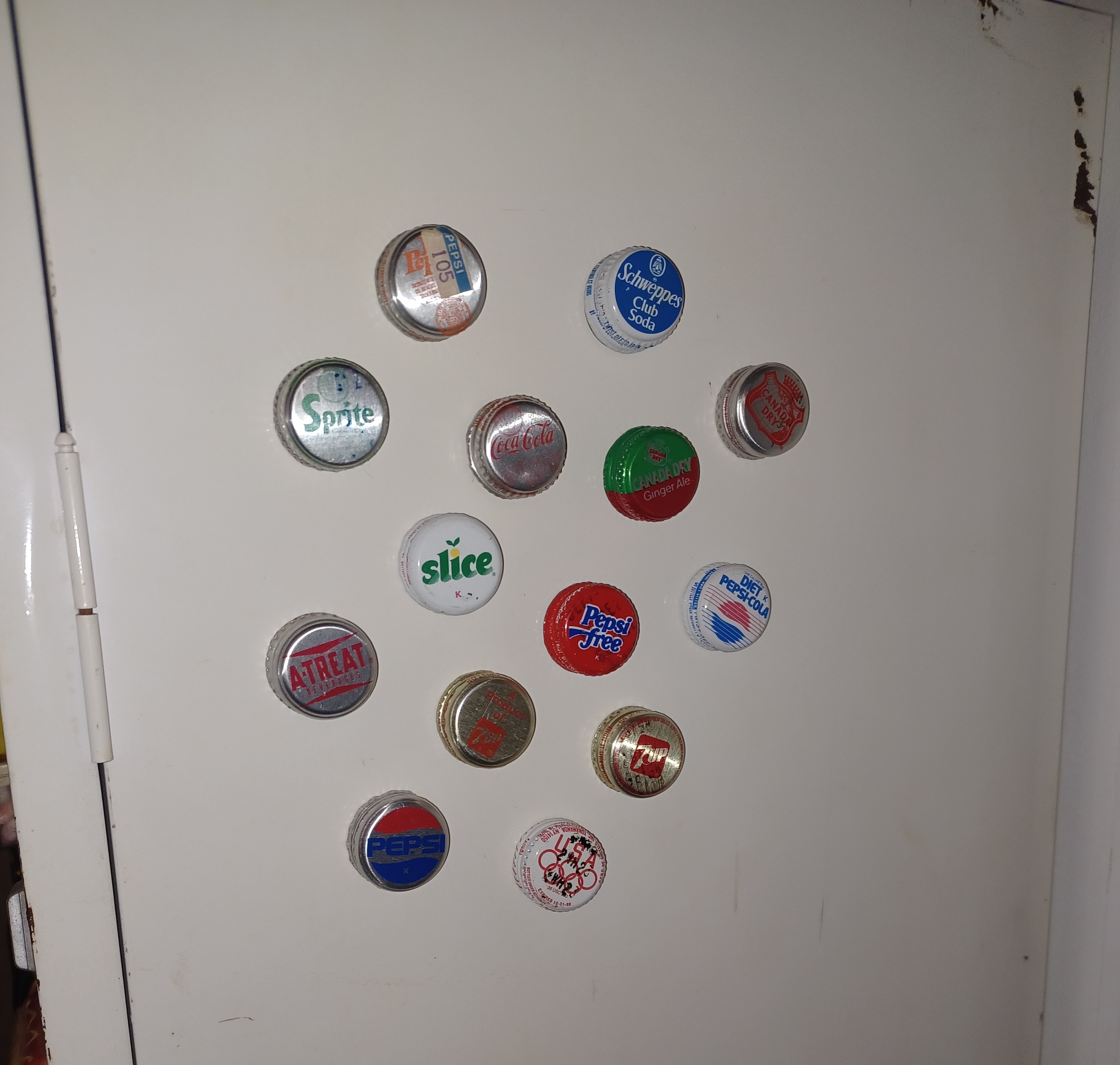 1980s Soda Bottle Cap Magnet Mount by mopenstein | Download free STL ...