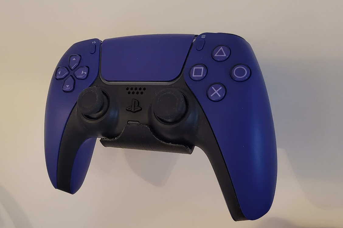 PS5 Controller Command strip wall mount