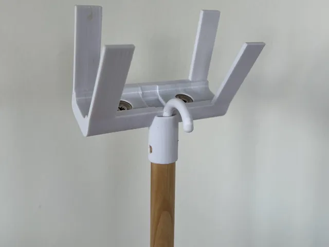 Cordless blinds lifter