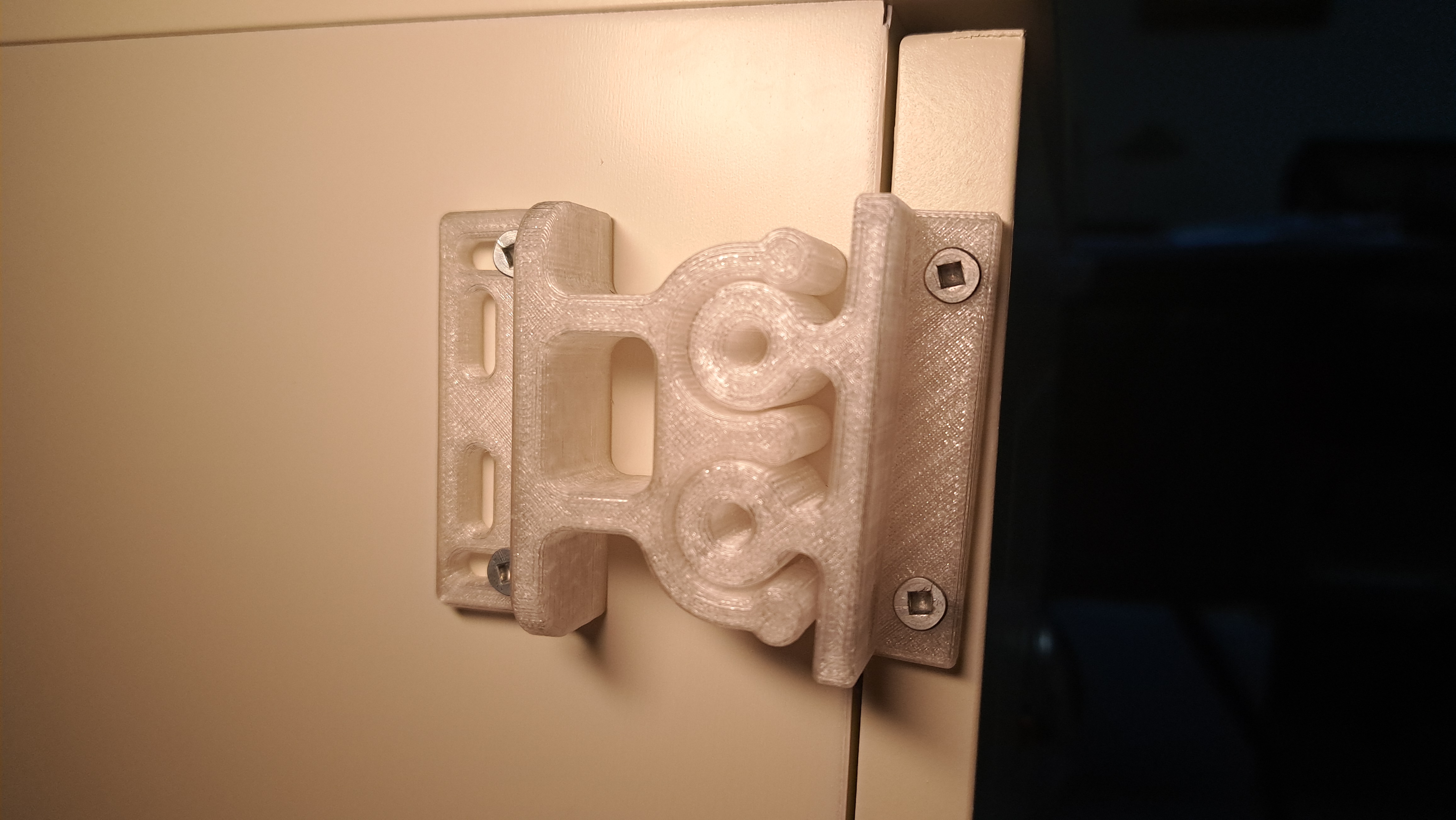 Ultra Strong Inline Latch