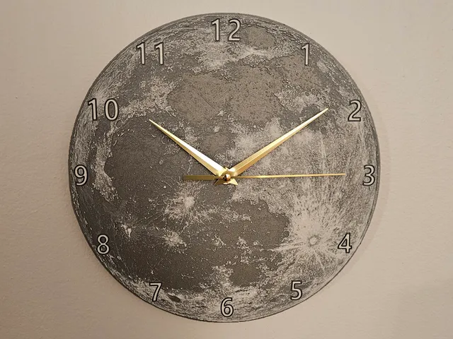 HueForge Moon Clock
