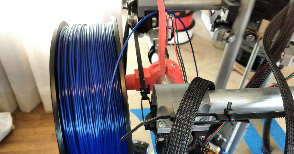 MPCNCC (23.5 mm conduit) Spool Hook with Filament Guide by tjwill95