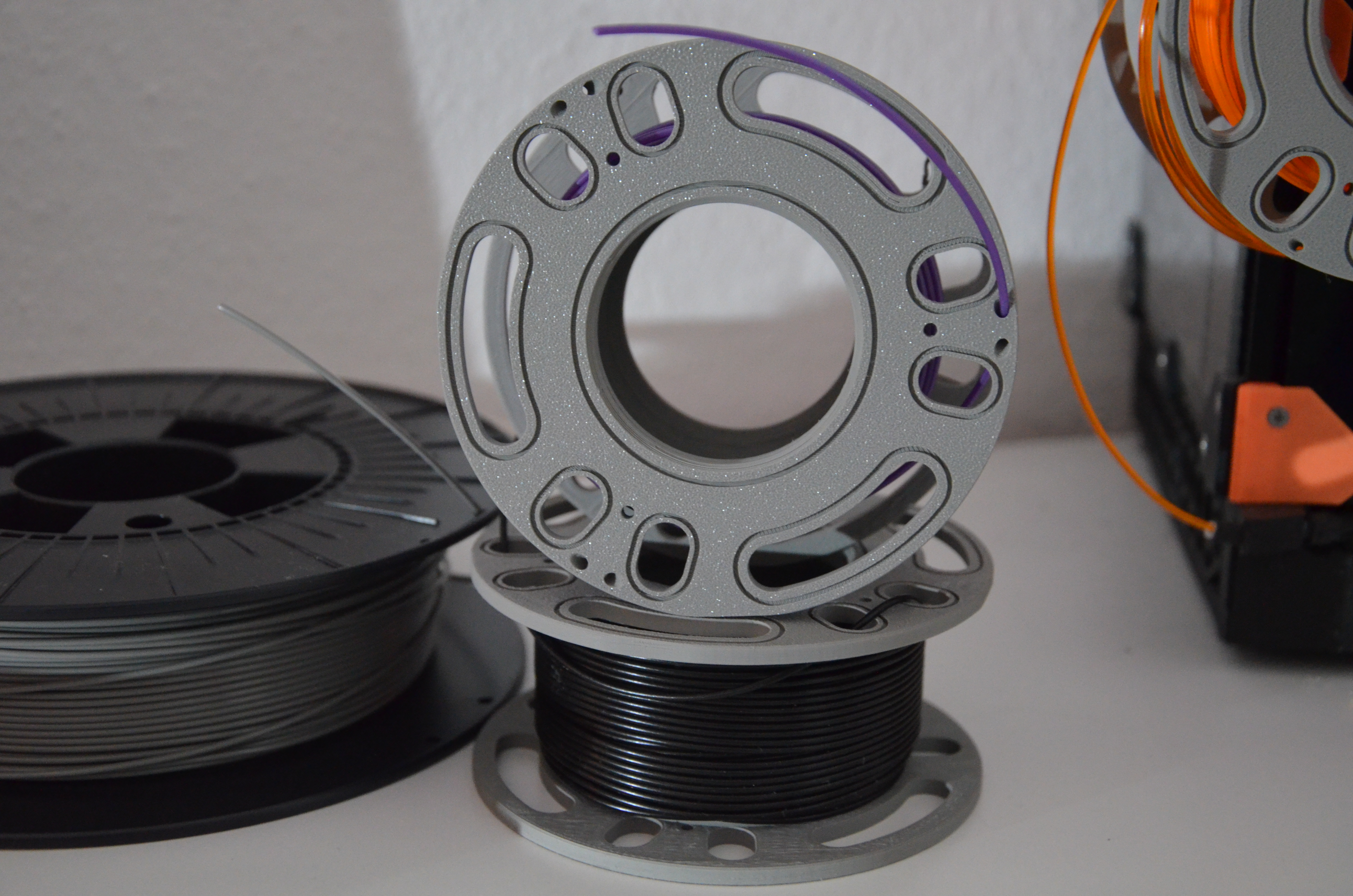 Miniatura 2 do modelo 3D Filament sample spool