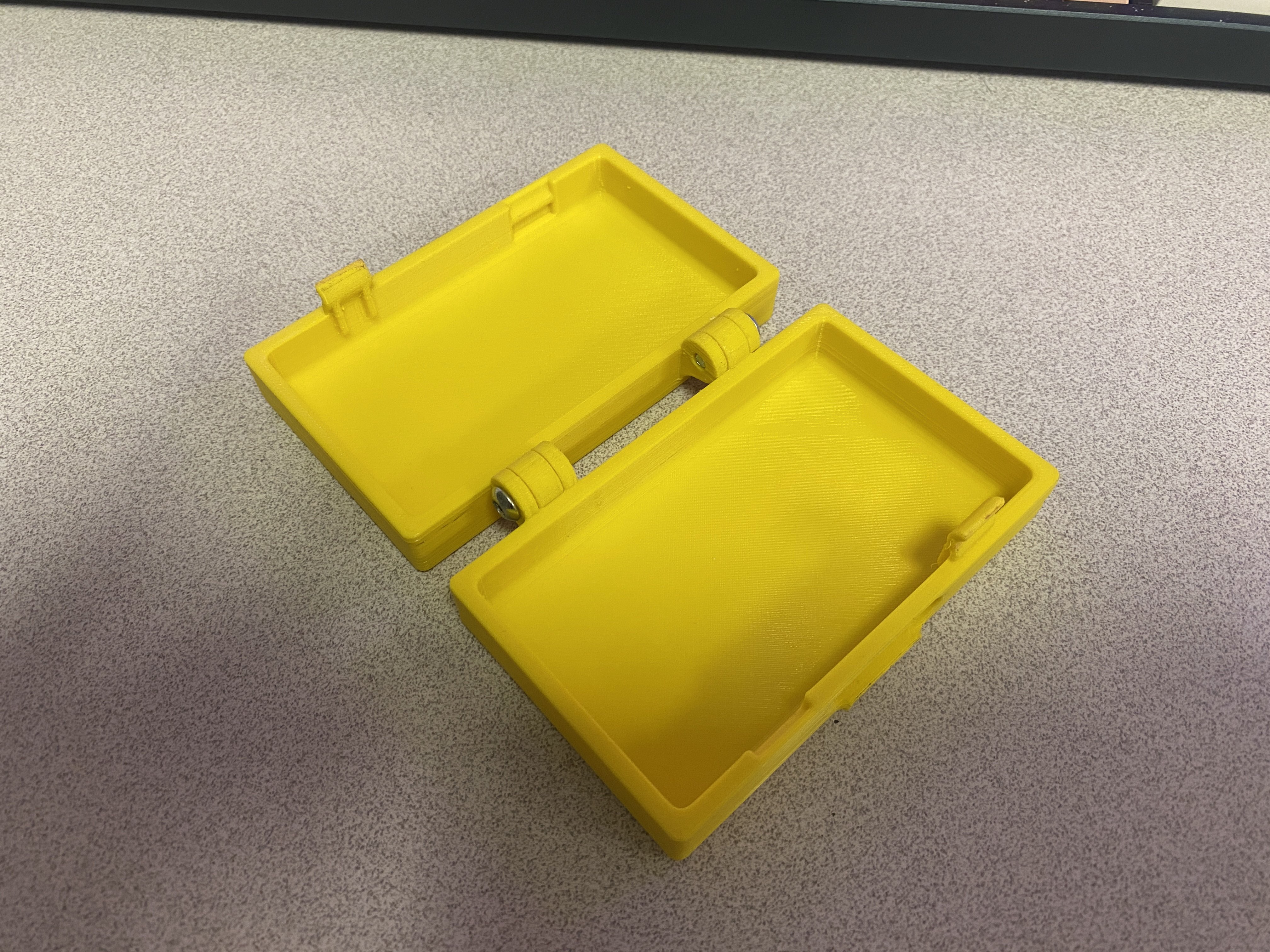 3D Printable Hard Case by Autumn Gleydura Download free STL model