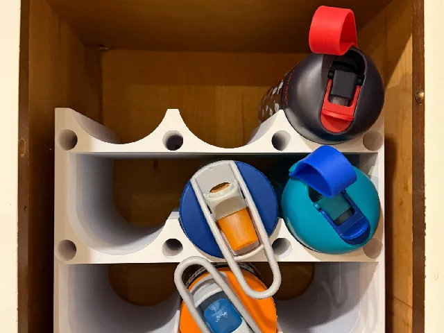 Water bottle rack