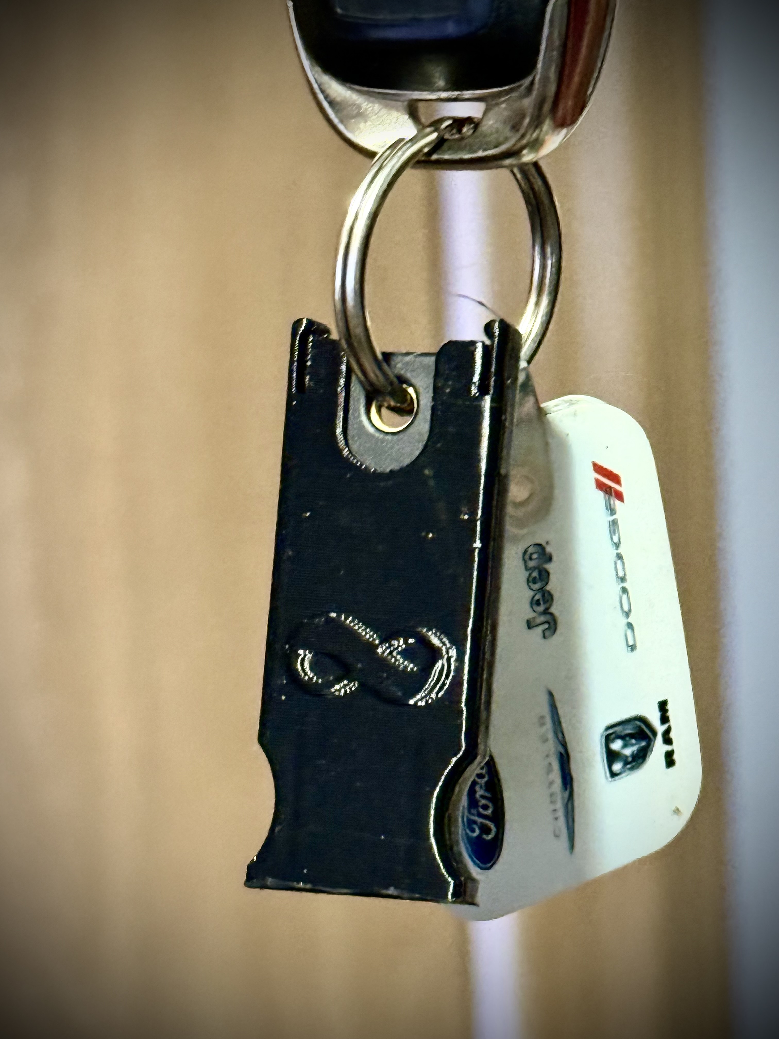 Randco Yubi-Matic 5C NFC Yubikey sleeve
