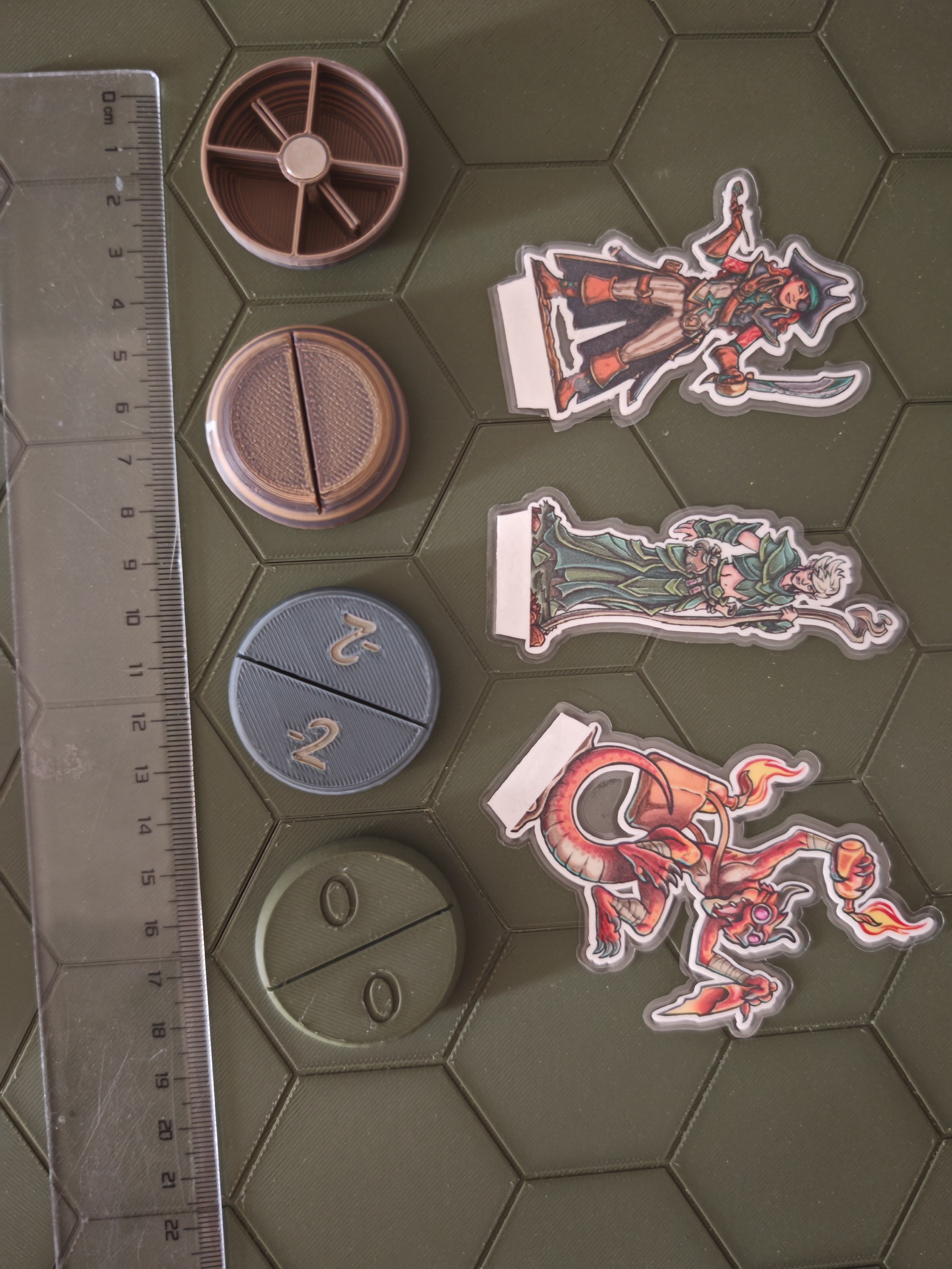 Supports for paper miniatures