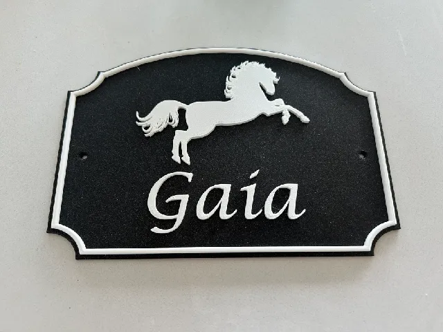 Horse name plate