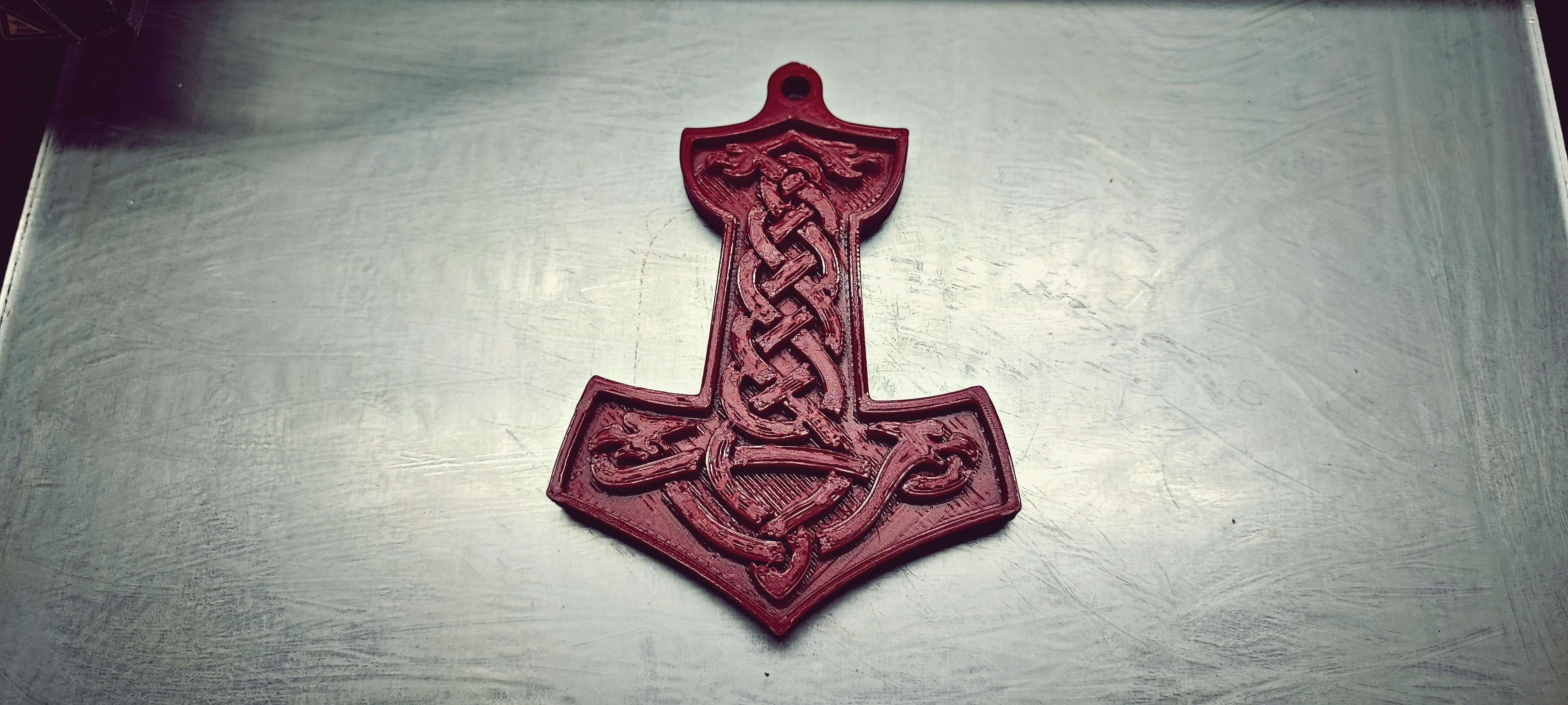 Mjölnir thor hammer charm