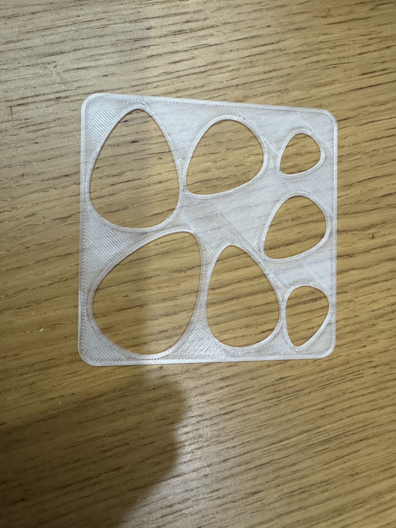 Egg shape drawing pad