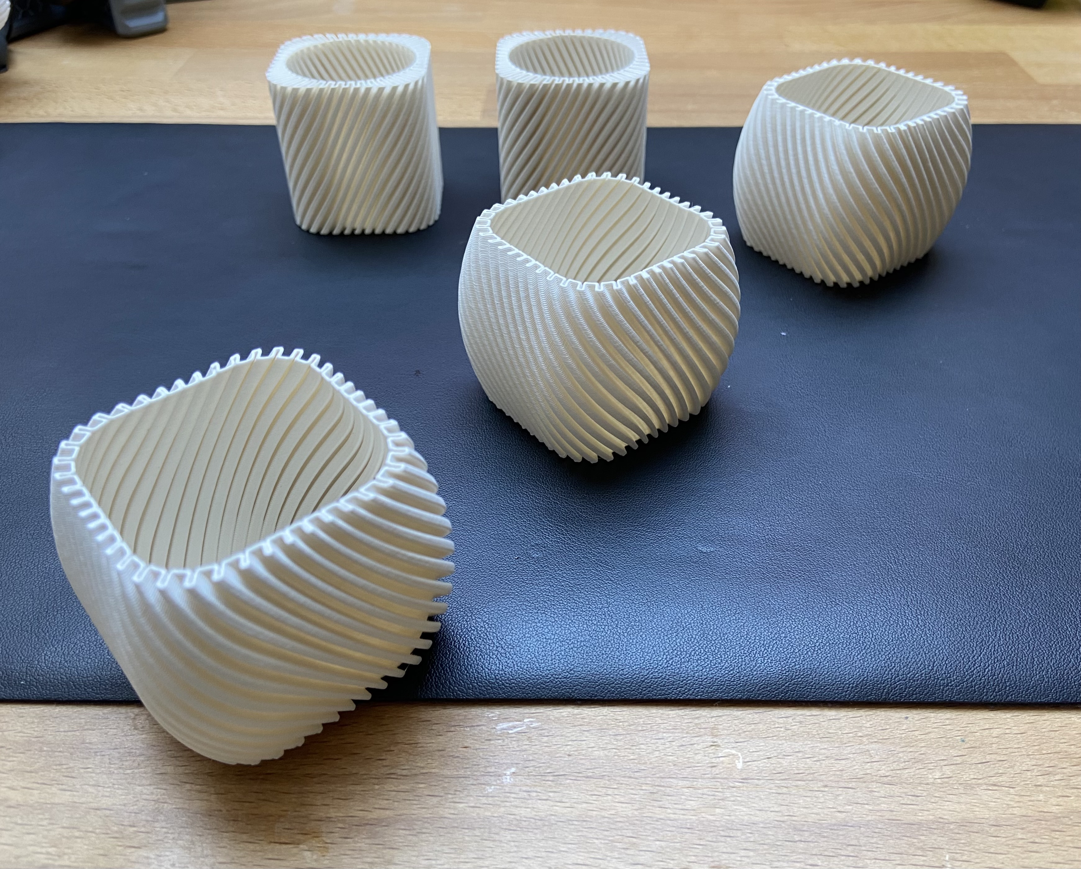 Tea light holders - vase mode