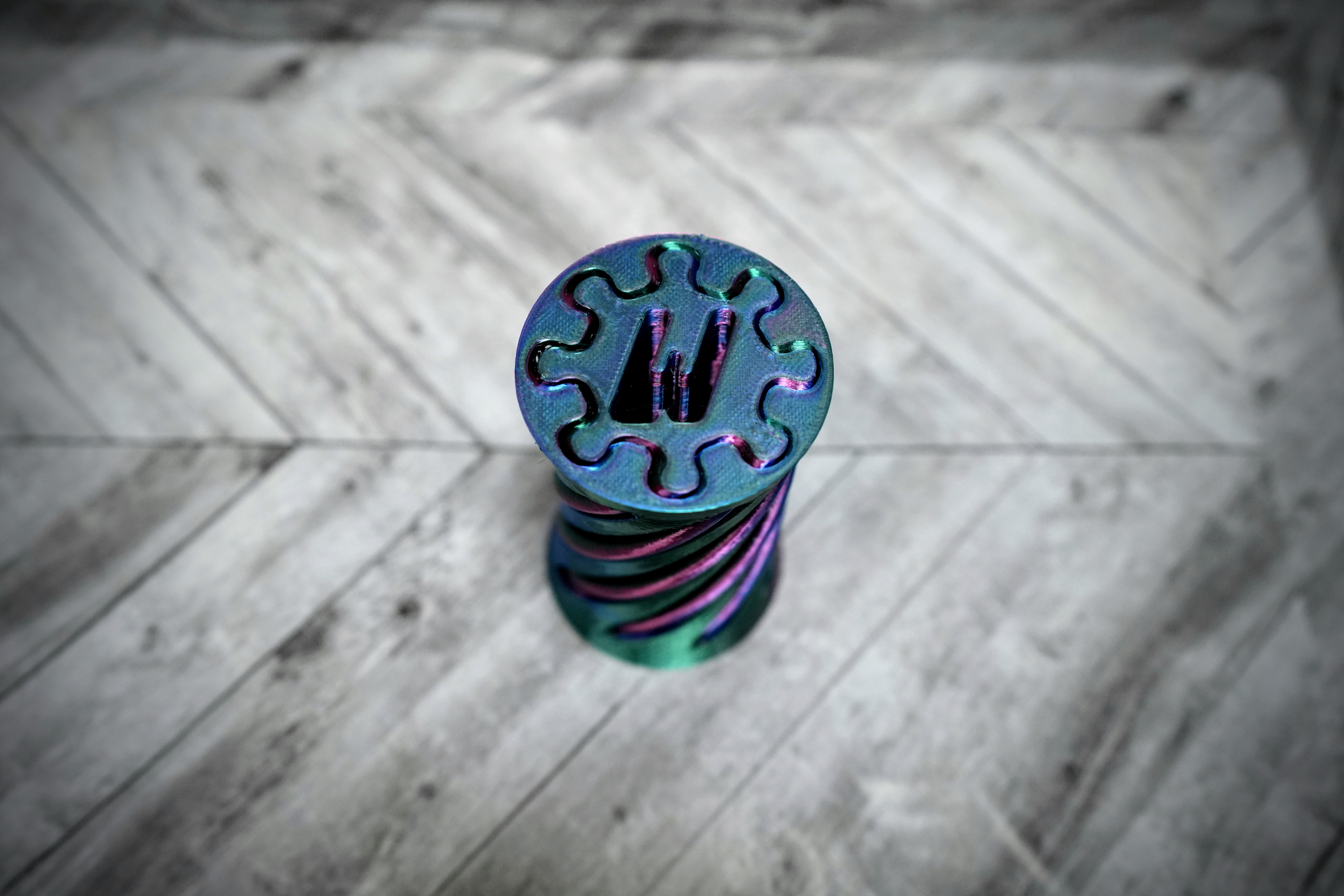 Letter W Spiral Vortex Fidget