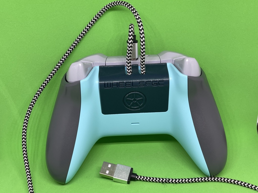 Controller Wire Lock Block (Xbox One S) 3D model thumbnail