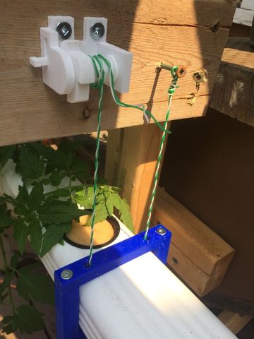 Small Winch (No assembly required!) preview