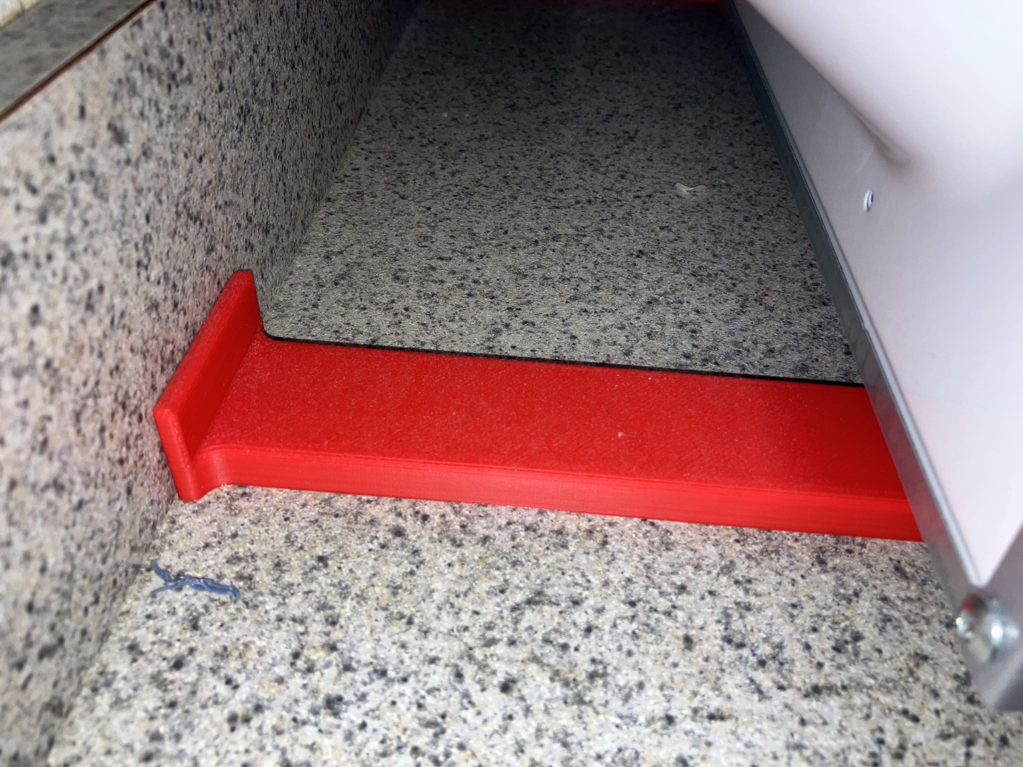 Microwave / appliance backstop