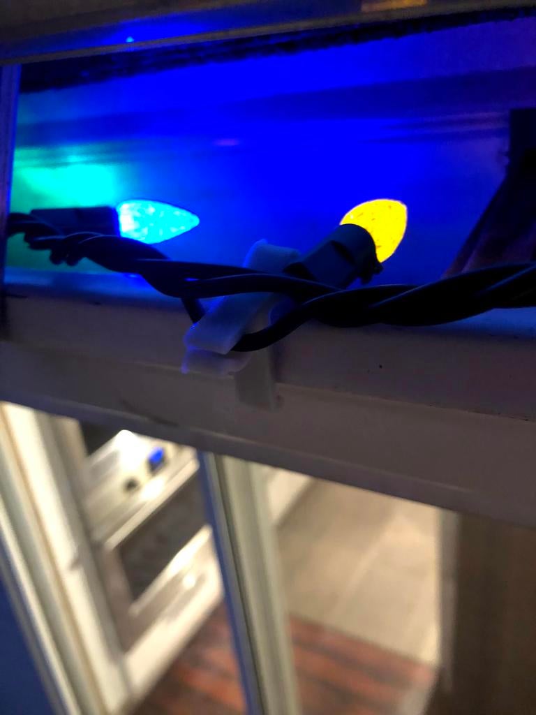 Miniatura 4 do modelo 3D Christmas Light Eavestrough Gutter Clip